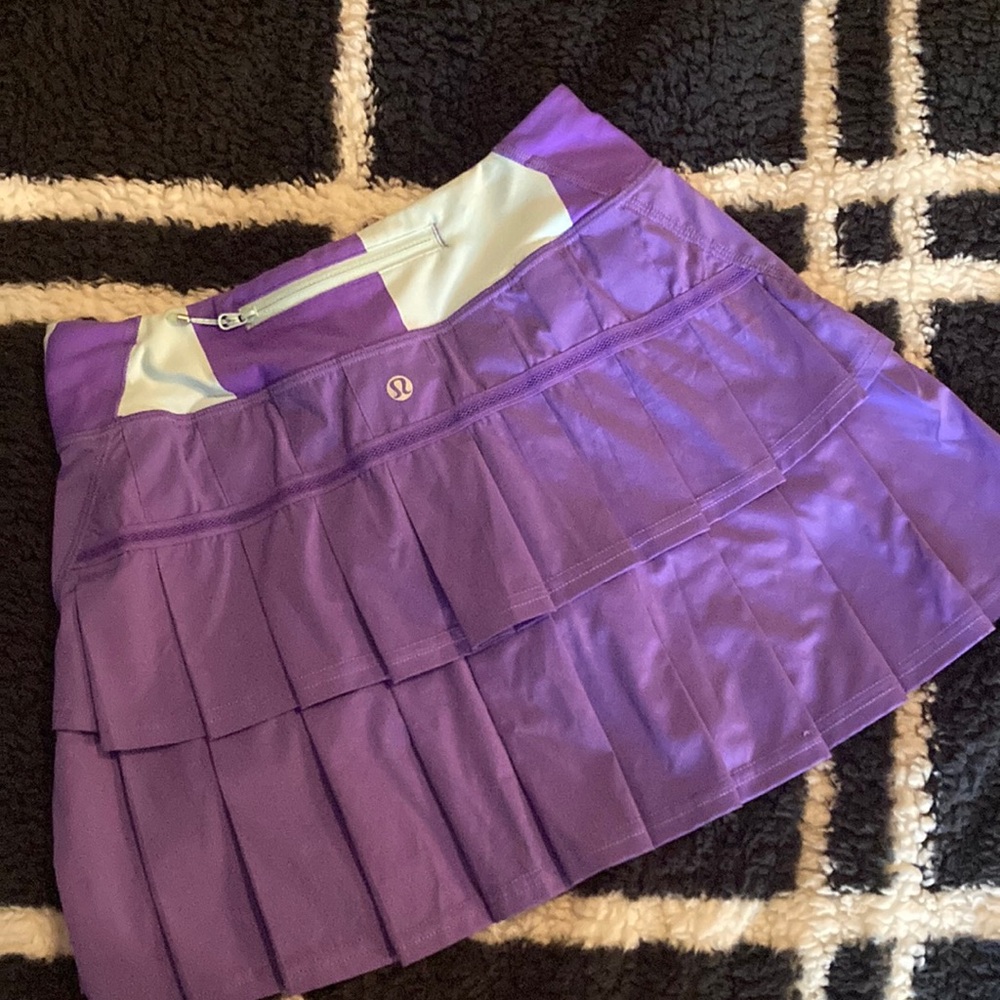 Lululemon purple tennis skirt size 2 tall